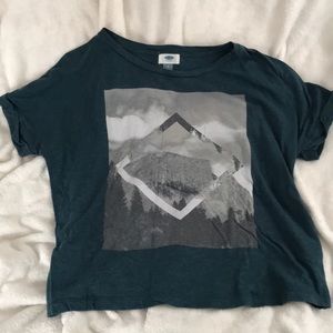 Old navy T-shirt